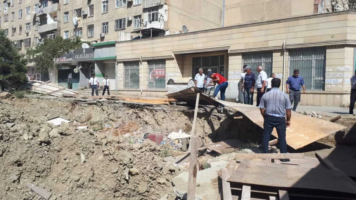 BŞİH daha bir neçə yerdə qanunsuz tikililəri söküb