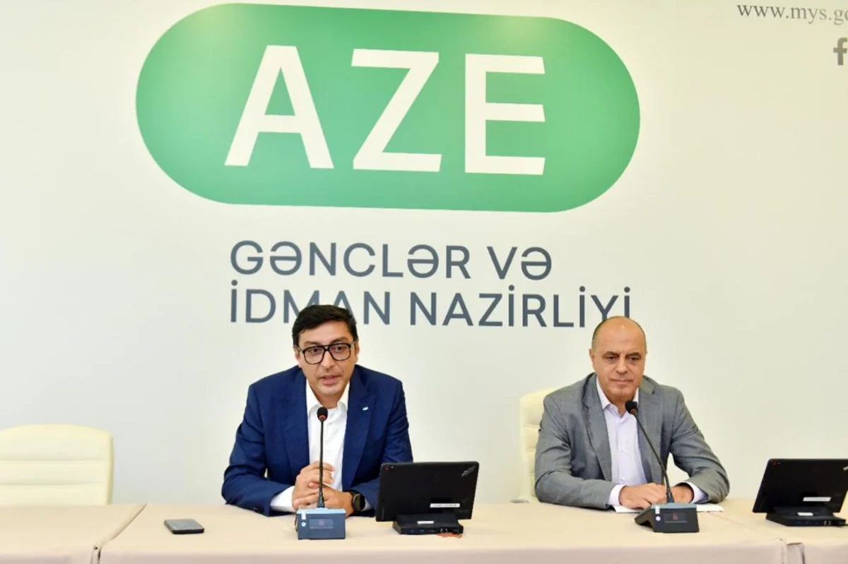 Nazir Şahmat Olimpiadasında iştirak edəcək milli üzvləri ilə görüşüb