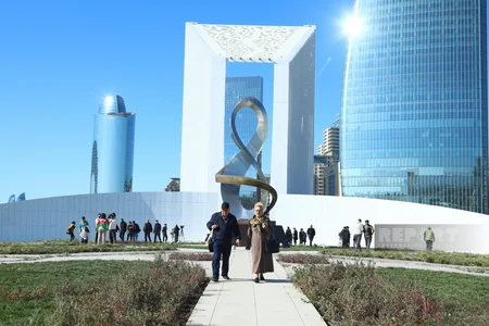 Azərbaycan xalqı Zəfər parkını ziyarət edir - FOTOREPORTAJ