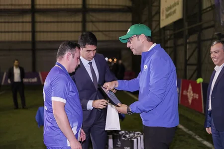 Vətən müharibəsi veteranlarının iştirakı ilə futbol yarışı keçirilib