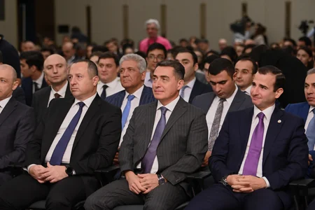 Vəkil olmaq istəyirəm adlı yay məktəbinin bağlanış mərasimi keçirilib