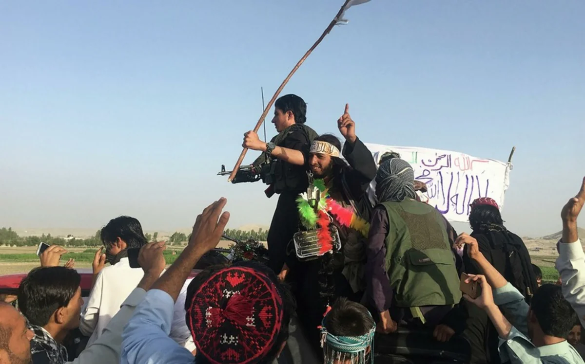 Əfqanıstanda Talibanın daha 303 silahlısı məhv edilib