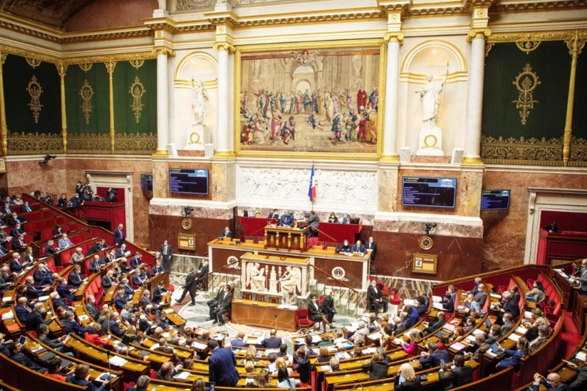 Bu gün Fransada parlament seçkilərinin ikinci turu keçiriləcək