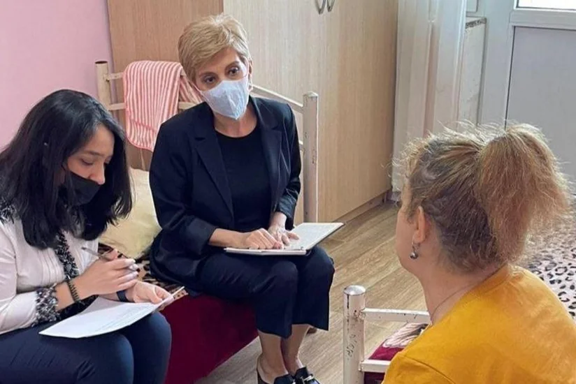 Ombudsmanın nümayəndələri sosial xidmət müəssisəsinə baş çəkiblər