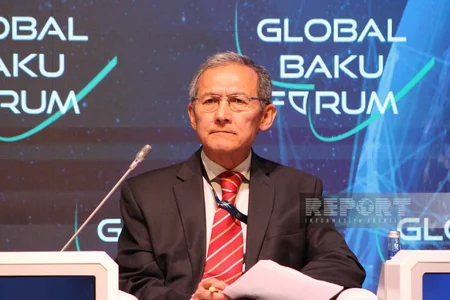 Panel session on new energy and transport corridors in Eurasian zone held within Global Baku Forum