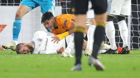 Sloveniyalı futbolçunun Avropa Liqası matçında beyni silkələnib - VİDEO