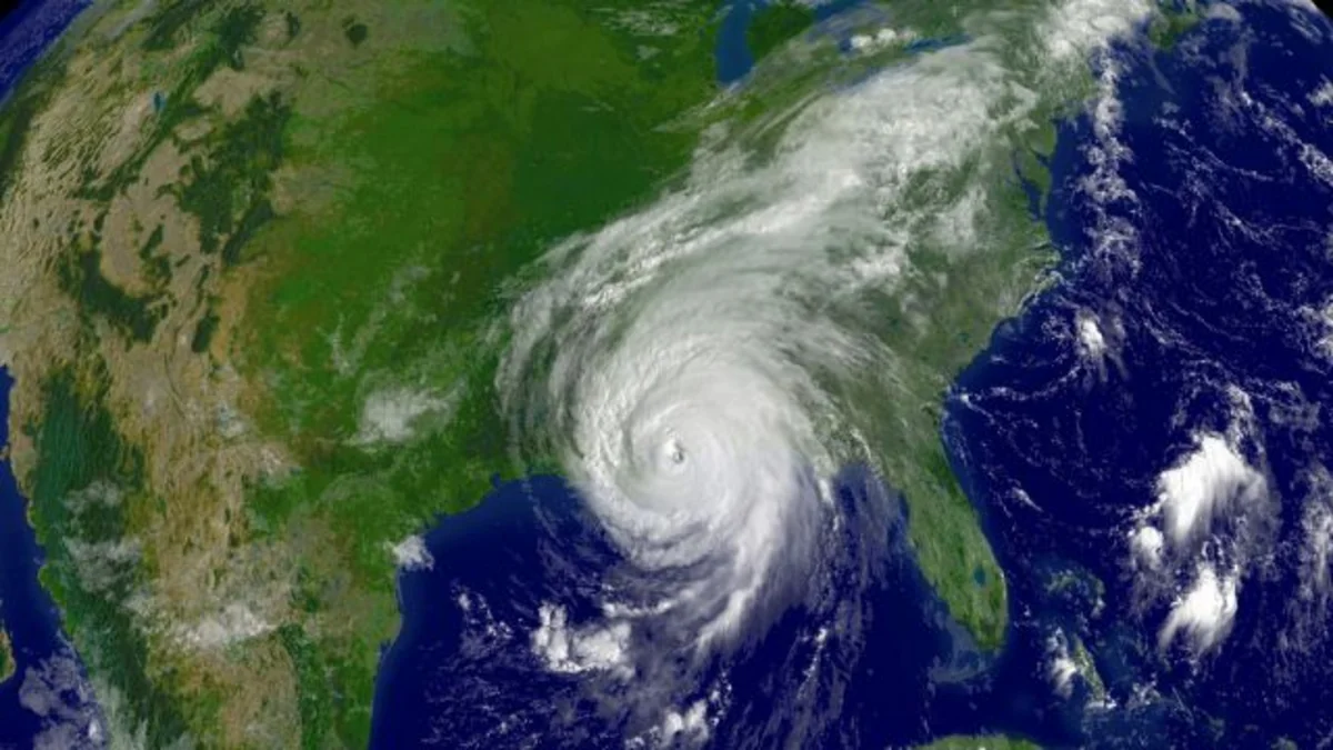 Hurricane Patricia Down to Category 4, No Damage Reported in Mexico So Far