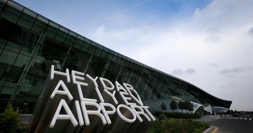 Heydər Əliyev Beynəlxalq Aeroportu I yarımilə yekun vurub