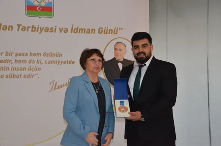 MOK-da Heydər Əliyevin anadan olmasının 100 illik yubileyinə həsr edilən tədbir keçirilib