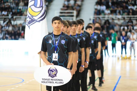 Gəncədə Heydər Əliyevin anadan olmasının 101-ci ildönümünə həsr olunmuş respublika voleybol turniri keçirilib