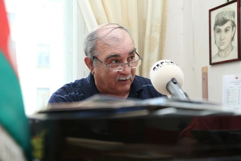 “Uşaqlığın son gecəsi”nin Muradı: “Qaçaq Nəbi”də atla olan səhnələrin çoxunda Həcərin paltarını geyinib çəkilmişəm...” - MÜSAHİBƏ