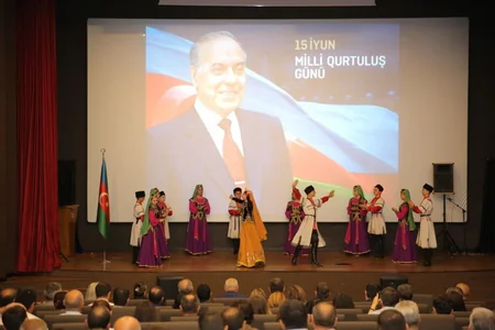 Xəzər rayonunda Milli Qurtuluş Günü münasibəti ilə tədbir keçirilib