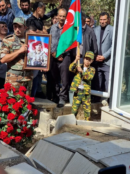 Azərbaycan Ordusunun şəhidi və atası dəfn edilib - YENİLƏNİB