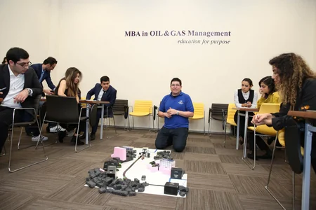 BANM: Azərbaycanda ilk dəfə robotlar biznes təhsildə tətbiq olunub