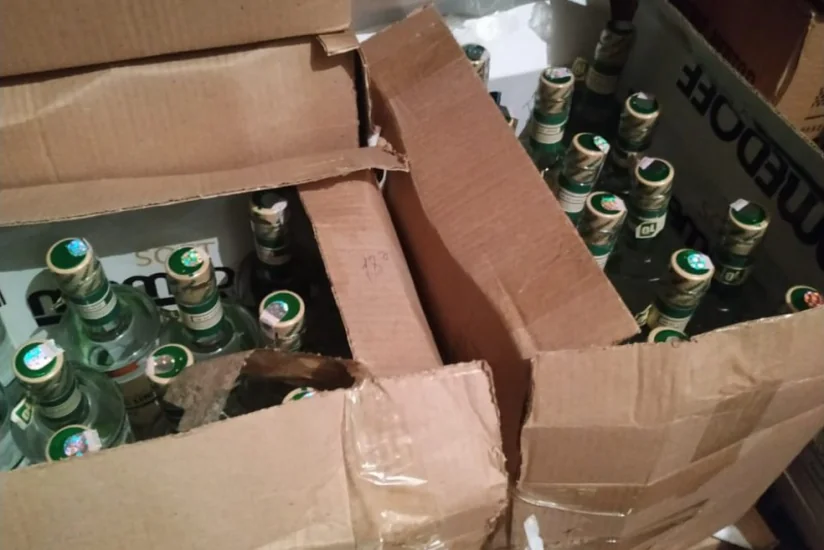 Bakıda mağazada saxta spirtli içkilərin satıldığı aşkarlanıb