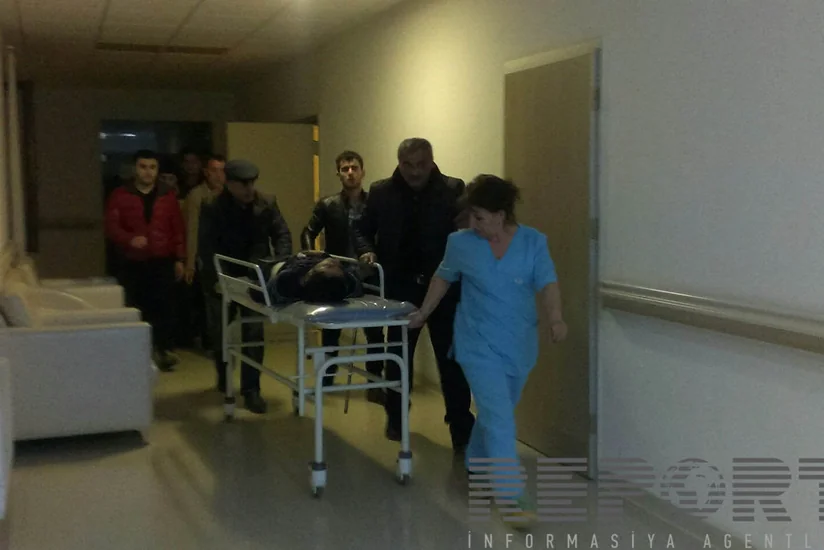 Lənkəranda avtomobil su kanalına aşıb, 5 nəfər xəsarət alıb - FOTO