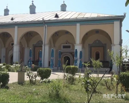 200-летняя мечеть с самым высоким минаретом на Кавказе - ФОТОРЕПОРТАЖ