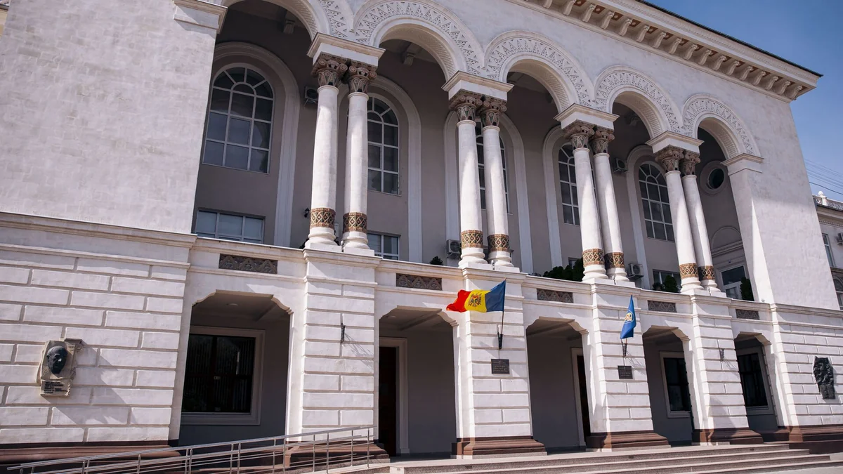 Moldova parlamentində axtarış aparılır