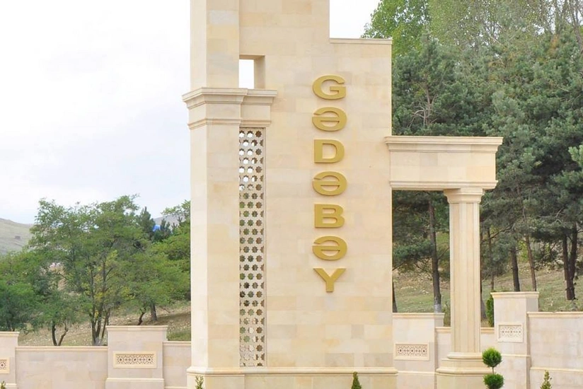 Gədəbəyin İcra Hakimiyyətində şöbə müdiri işdən çıxarılıb