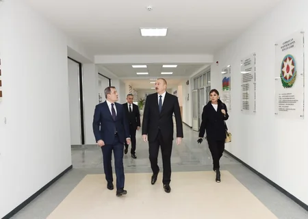 Prezident İlham Əliyev və birinci xanım Mehriban Əliyeva MİDA-nın Yasamal yaşayış kompleksinin açılışında iştirak ediblər - YENİLƏNİB