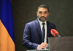 Ermənistan Prezidenti ətraf mühit nazirini vəzifəsindən azad edib