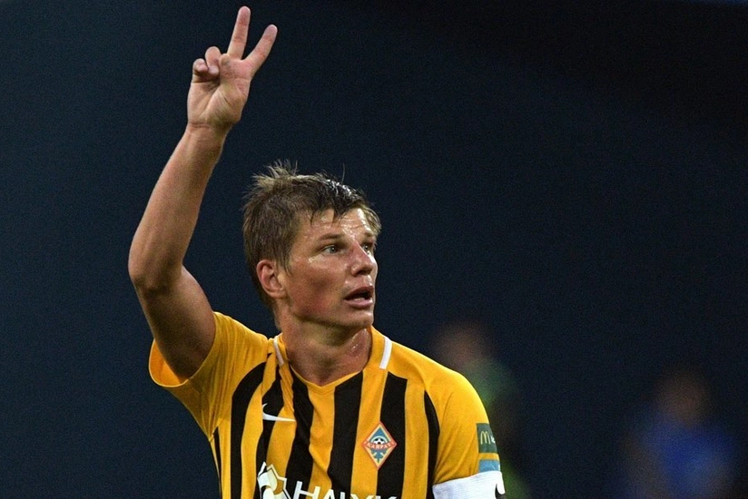 Известный футболист дисквалифицирован на два матча - ВИДЕО