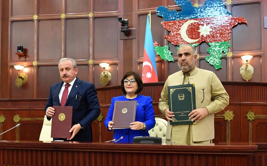 Speakers of parliaments of Azerbaijan, Turkey and Pakistan sign Baku Declaration