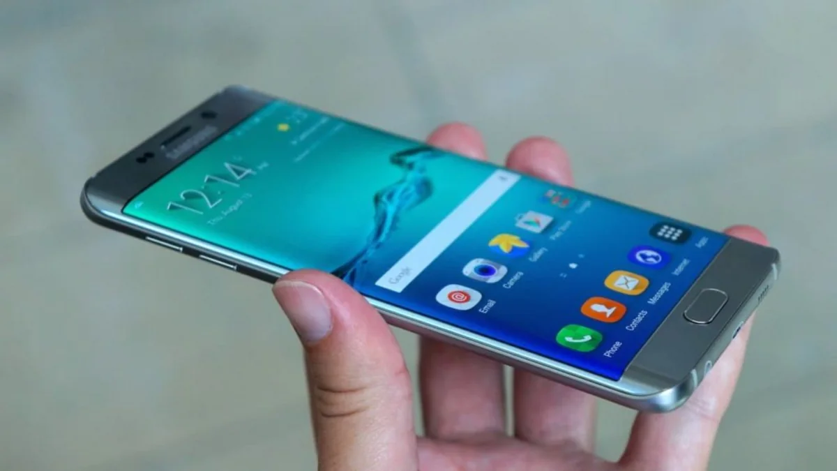 AZAL Samsung Galaxy Note 7 smartfonlarının daşınmasını tam qadağan edib