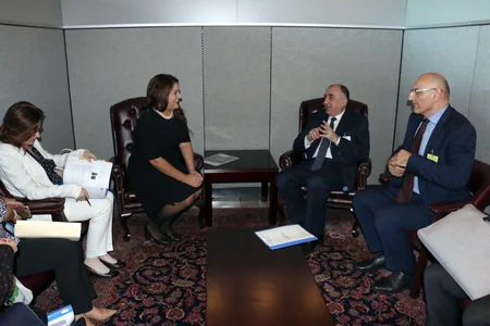 Elmar Məmmədyarov üç ölkənin xarici işlər naziri ilə görüşüb