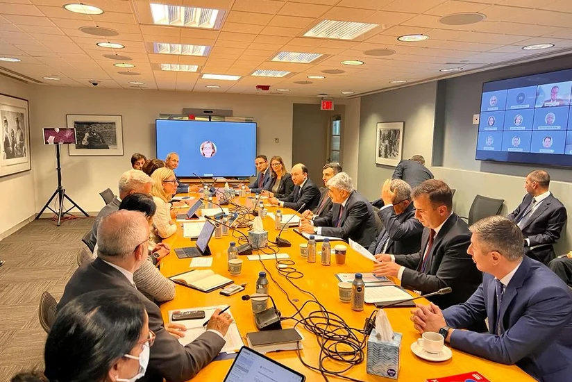 Samir Şərifov BVF rəsmisi ilə Azərbaycan iqtisadiyyatı ilə bağlı fikir mübadiləsi aparıb