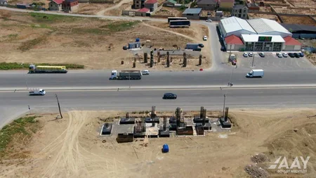 Pirşağı-Xırdalan-Novxanı yolunda yeni yerüstü piyada keçidi inşa olunur