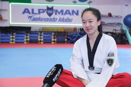 Azərbaycan millisinin taekvondoçusu: Bir dəfə məktəbdə müəllim mənə çinlilərin öz uşaqlarını yediyini demişdi - MÜSAHİBƏ - VİDEO