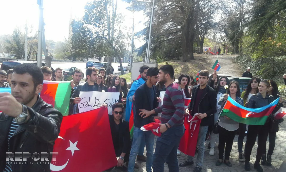 Tbilisidə gənclər Azərbaycana dəstək aksiyası keçiriblər - FOTO