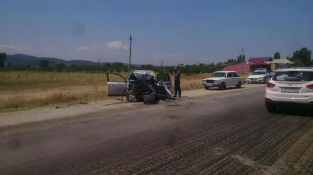 Bakı-Quba yolunda avtobus avtomobillə toqquşub: 1 nəfər ölüb, 10 nəfər xəsarət alıb