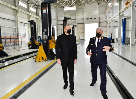 “Azərbaycan Dəmir Yolları” QSC-nin Gəncə lokomotiv deposu istismara verilib