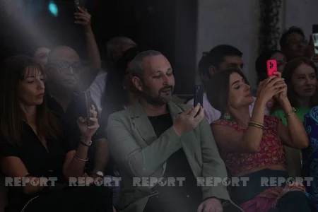 Baku hosts Best of India fashion show