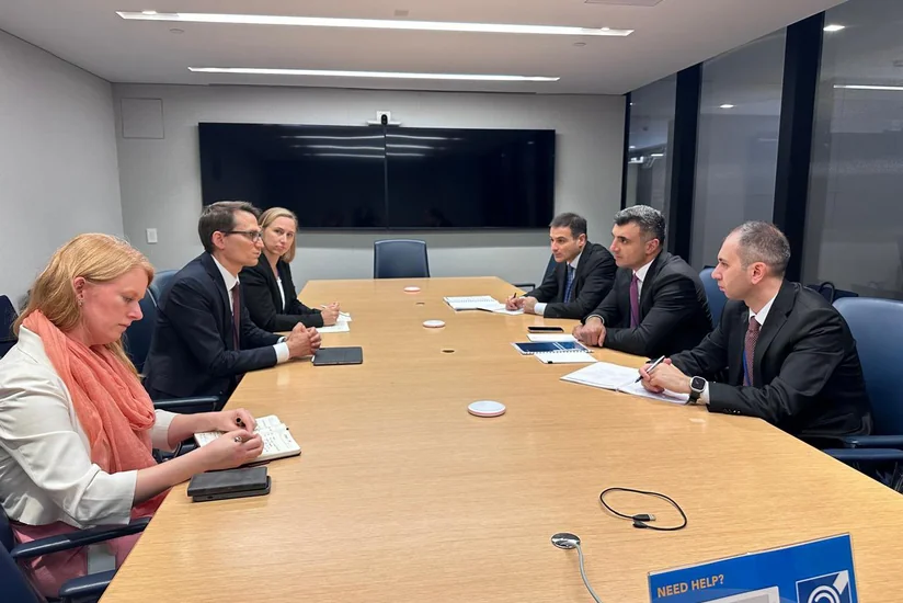 Azerbaijani Central Bank chairman meets with his Swiss counterpart