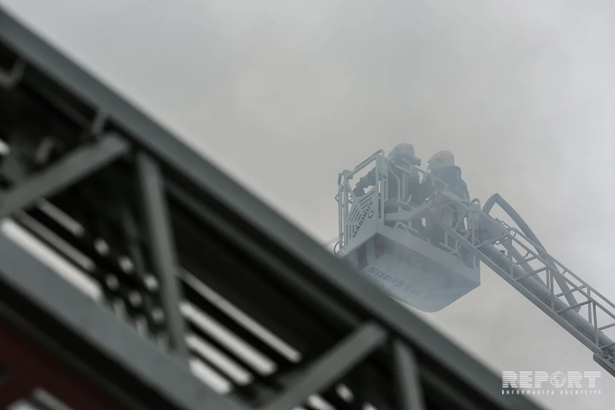 Bakıda məcburi köçkünlərin məktəbində yanğın olub