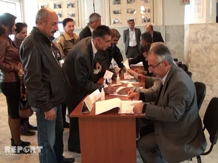 Neftçalada 359 nəfər ilk dəfə səsvermədə iştirak edib - FOTO