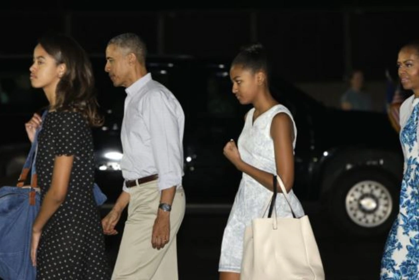 ABŞ prezidenti ailəsi ilə bərabər qış tətilinə çıxıb