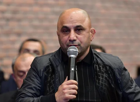 Fərid Qayıbov olimpiya idman komplekslərinin rəhbərləri ilə görüşüb