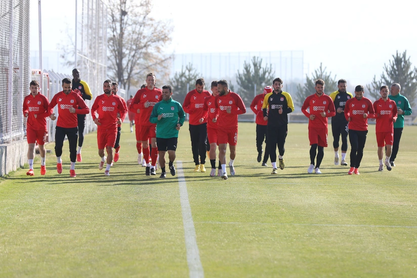 Qarabağla matçdan əvvəl Sivassporda növbəti dəfə koronavirus aşkarlandı