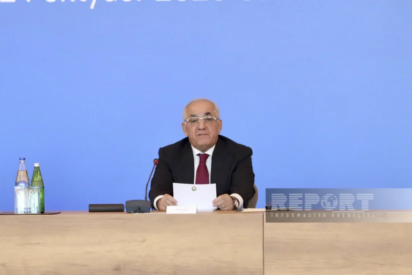 Baş nazir: Dövlət investisiyaları tədricən özəl investisiyalarla əvəz edilir