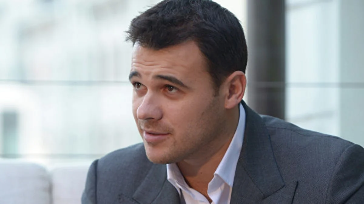 Emin Ağalarov Rusiyanın məşhur jurnalını alıb