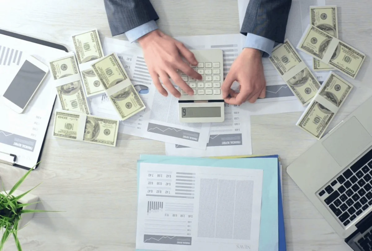 Azerbaijani banks post decrease in external liabilities