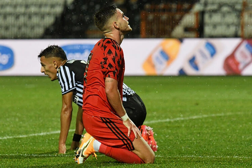 Бешикташ выбыл из Лиги чемпионов