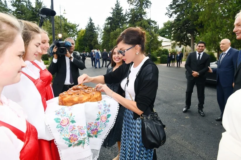 İvanovka kəndindəki Mədəniyyət Sarayı əsaslı təmirdən sonra istifadəyə verilib - YENİLƏNİB