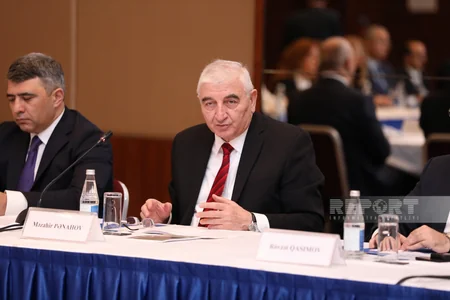 Seçki mübahisələrinin məhkəmə qaydasında həlli mövzusunda seminar-müşavirələrə başlanılıb