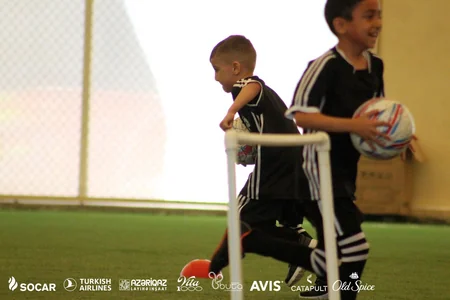 Şəhid övladları üçün “IV Neftçili Yay Futbol Düşərgəsi” təşkil edilib