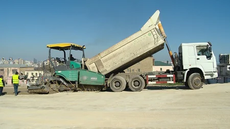 Sovetski ərazisində yol infrastrukturunun 70%-i artıq yenidən qurulub - VİDEO